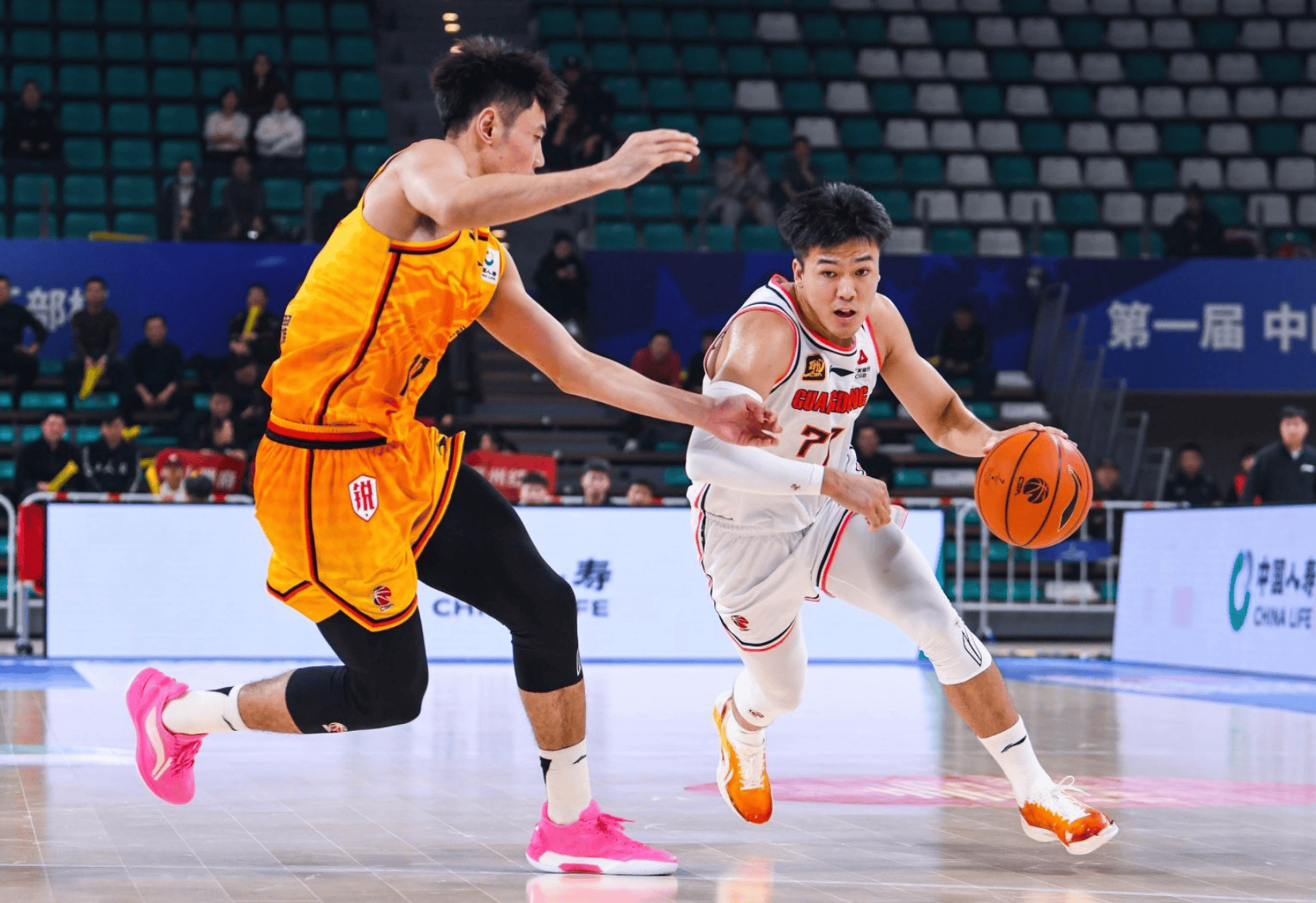 关于窗口期体能课后，新疆广汇状态回暖备战CBA季后赛，话题不断，球队文化再被提及的信息