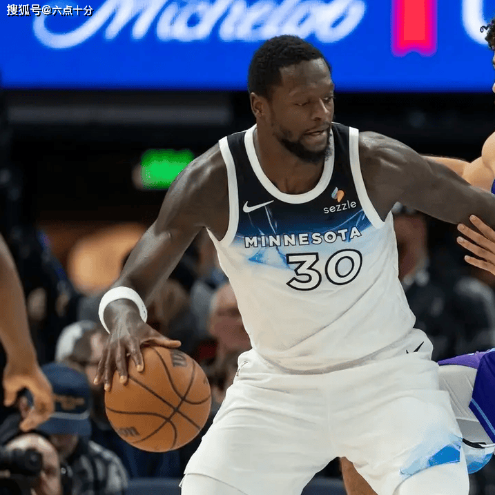 包含明尼苏达森林狼围绕CBA季后赛再遭质疑詹姆斯在加拿大队比赛中高光表现,詹姆斯新星伤愈复出表现惊艳瞬间刷屏的词条 包含明尼苏达森林狼围绕CBA季后赛再遭质疑詹姆斯在加拿大队比赛中高光表现,詹姆斯新星伤愈复出表现惊艳瞬间刷屏的词条